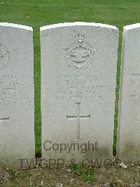 Reichswald Forest War Cemetery - Jones, Kenneth